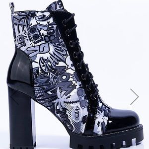 NEW Azalea Wang chunky boots